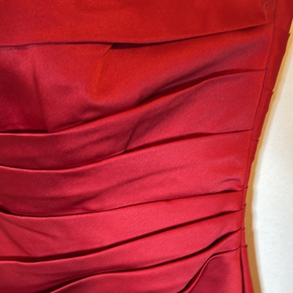 David's Bridal Strapless Apple Red Dress - Picture 3 of 7